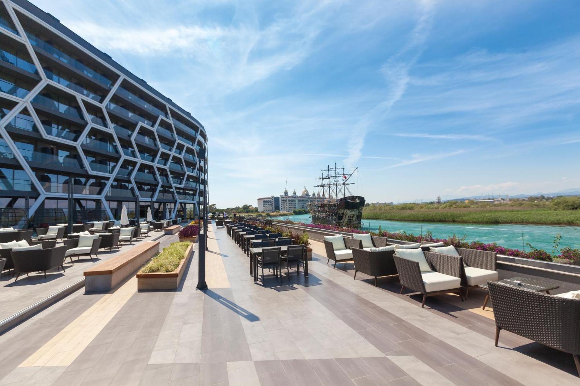 Bosphorus Sorgun Hotel Ultra Allinclusive Side Exterior foto
