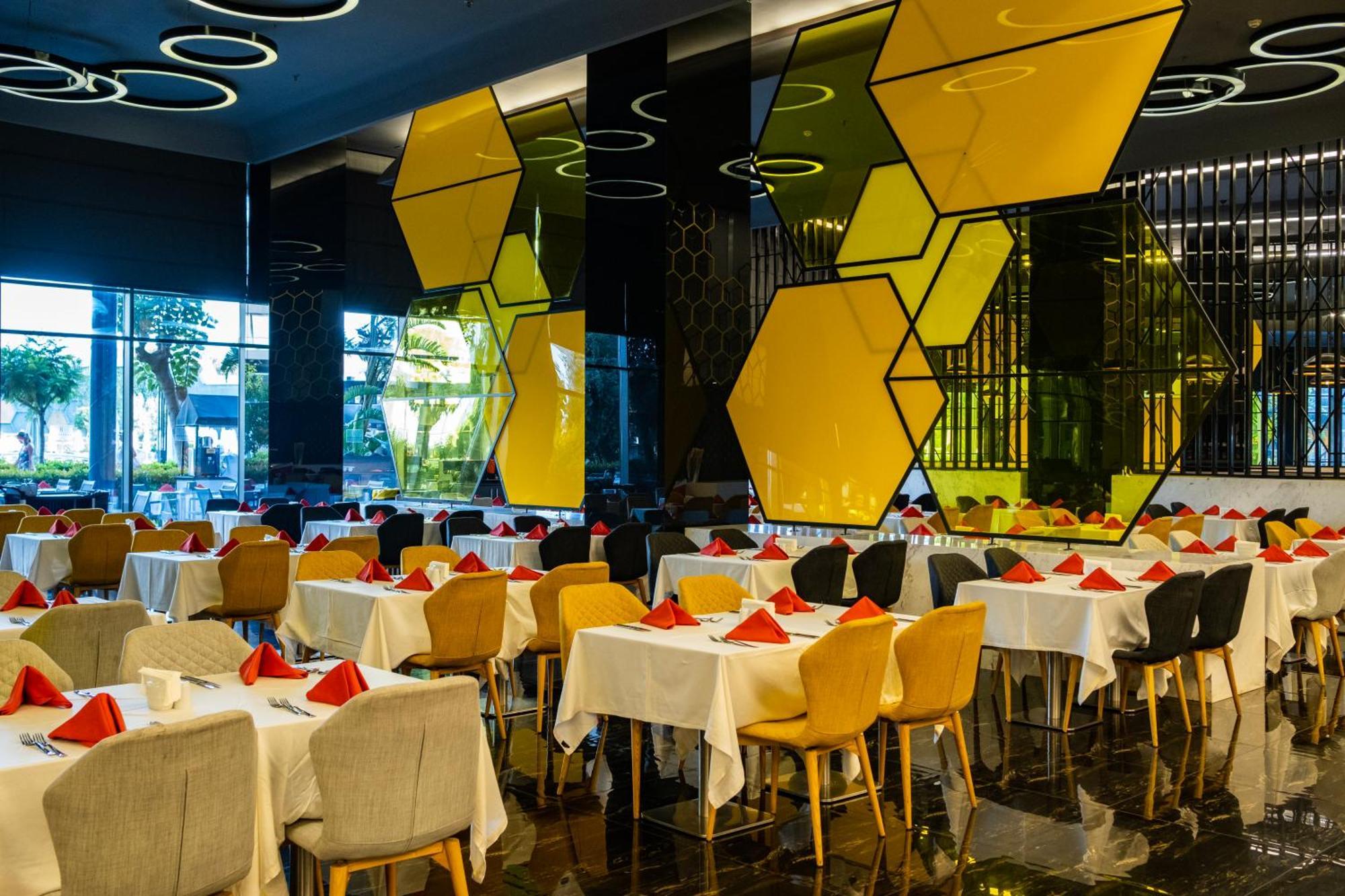 Bosphorus Sorgun Hotel Ultra Allinclusive Side Exterior foto